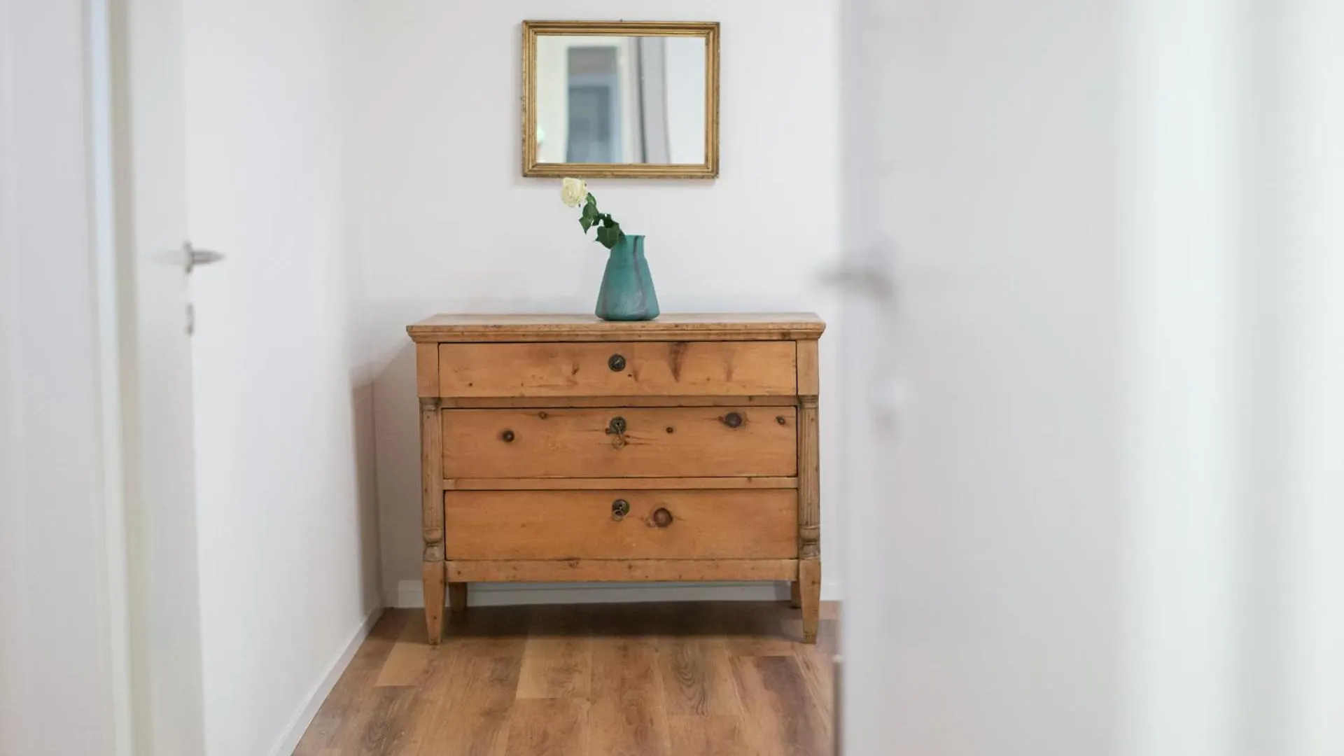 Apartment Lia Urban Suites - Genova Foce Italy