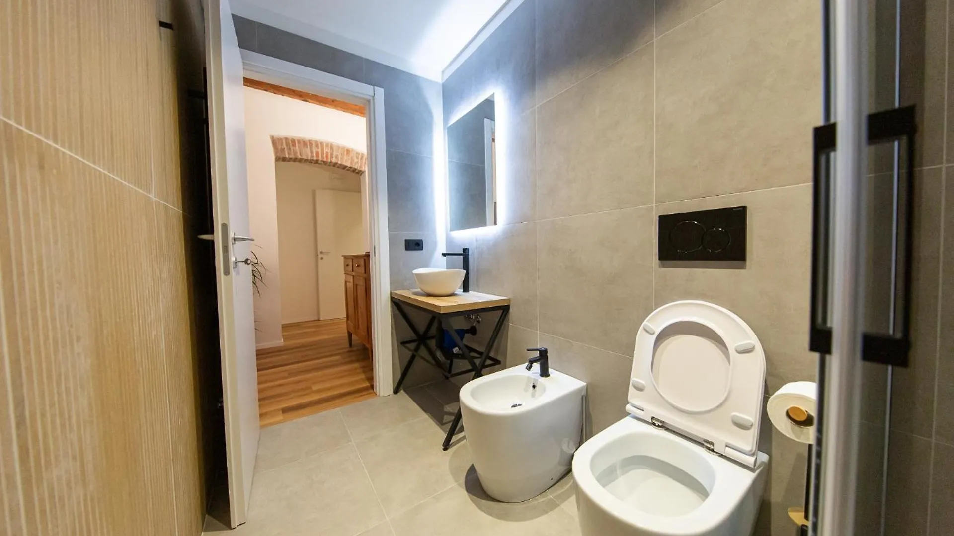 Lia Urban Suites - Genova Foce Genoa